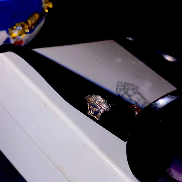 Versace Shades - Picture 3 of 3